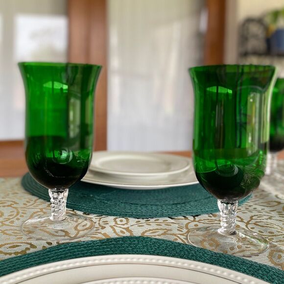 Green glasses set of 3 wine glasses Unique 7"tall - Picture 4 of 6